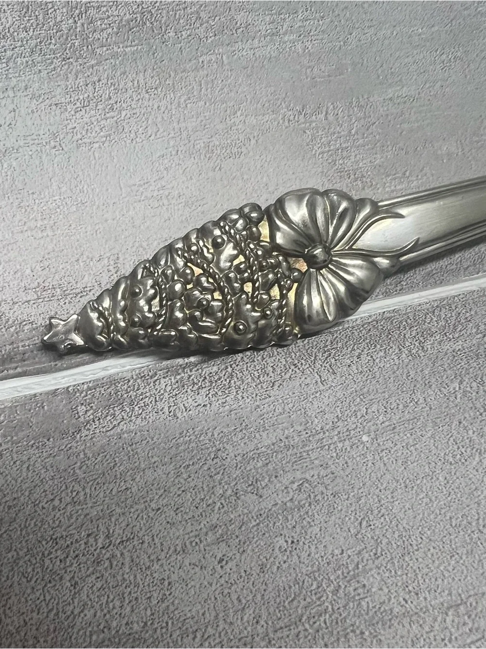 Vintage 1996 Avon Gift Collection Holiday Silverplated Serving Fork